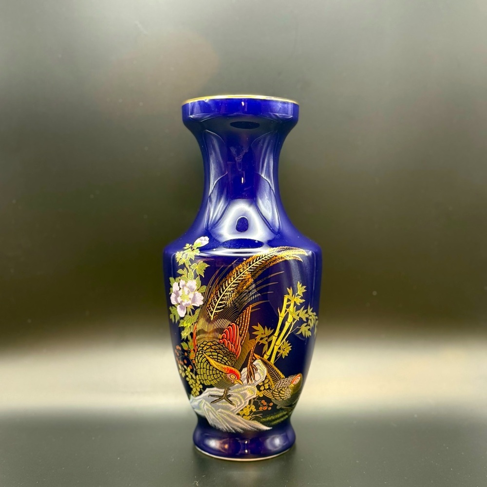 Vintage Cobalt Blue Asian Satsuma Style Vase Pheasants Gold Accents 10” Tall